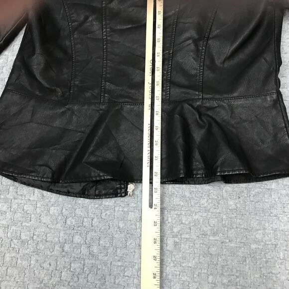 Baccini Jacket Womens Medium Black Faux Leather Moto Zip Up Peplum Biker Fitted - Picture 10 of 15